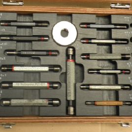 Mitutoyo - INPRESIA - SURE - Falke - Suhl - Borletti Mehrere