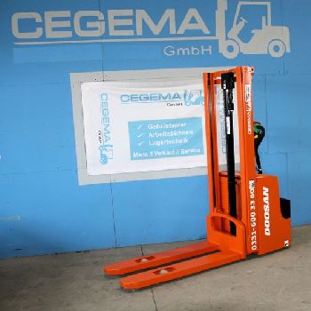 Doosan LEDS 10C stacker / used