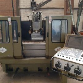Model milling machine: BFC 800 brand OMV