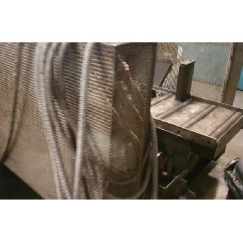 Automatic kasto sawing machine