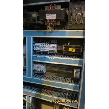 MULLER WEINGARTEN Hydraulic Press 160 Ton.