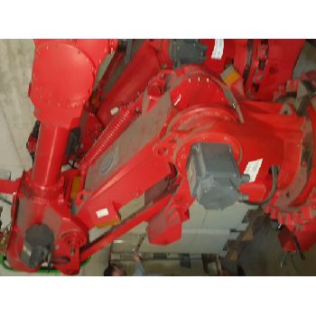 COMAU robot with generators