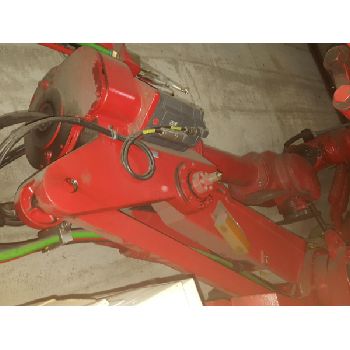 COMAU robot with generators