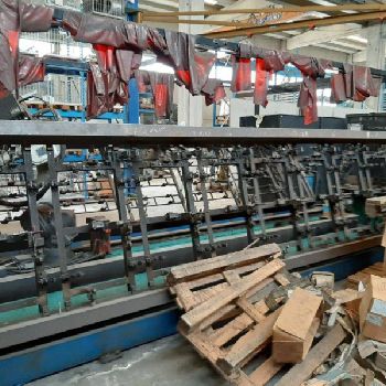 Double welding lathe with 6-axis robot