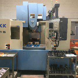 OKK VM5 CNC Mill