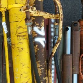 Bucket cylinder for POCLAIN 220CKB