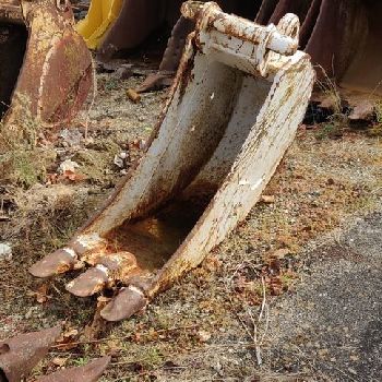 Trenching bucket for O&amp;K RHCITY