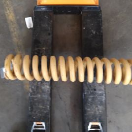 Recoil spring for CATERPILLAR D4D