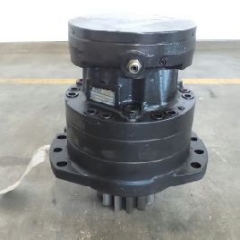 Moteur à engrenages pivotants pour VOLVO EC160