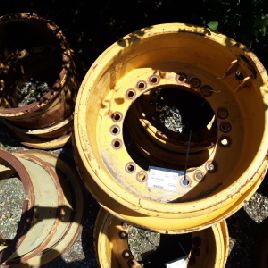 VOLVO L110F keréktárcsa