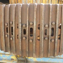 Track for CATERPILLAR 330DL