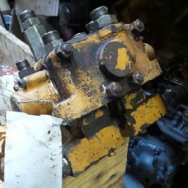 Distribuidor hidraulico para CASE 888.