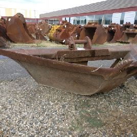 Trapezoidal bucket for POCLAIN 81CK