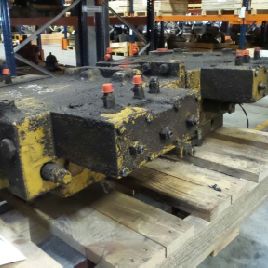 Hydraulic distributor for CATERPILLAR 350