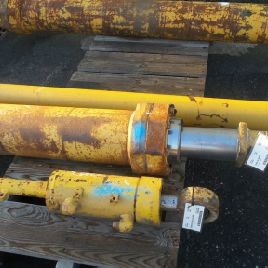 Lift cylinder for CATERPILLAR 773B