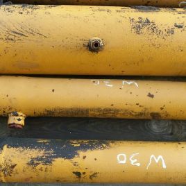 Steering cylinder for CASE W30