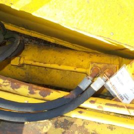 Offset cylinder for JCB JS130WCAPSII