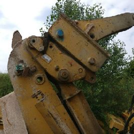 Pluma para CATERPILLAR M316C