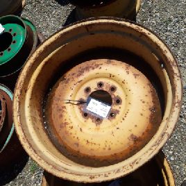 Llanta para CATERPILLAR 428C