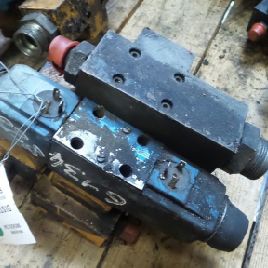 Гидравлический распределитель для CASE 888