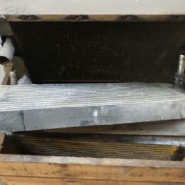 Oil cooler for POCLAIN 81CK