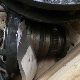 Wheel spindle for FURUKAWA W730LS