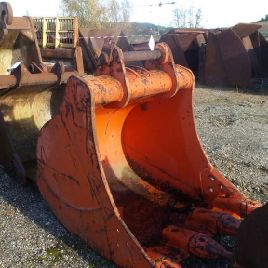 Standard bucket for POCLAIN 90CK