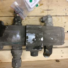 Auxiliary hydraulic pump for CATERPILLAR 988G