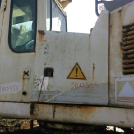 Дверь купе для LIEBHERR R954CSHD