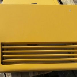 Compartment door for LIEBHERR R904C