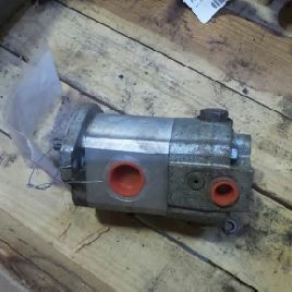 Hydraulic main pump for CATERPILLAR 735