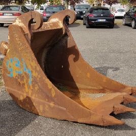 Trancheuse pour LIEBHERR R934C