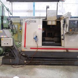 CINCINNATI Sabre 750 Вертикальный обрабатывающий центр. Изготовлено в 1997 году