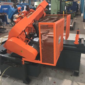 COSEN C-260 NC 260mm Horizontal Hydraulic Bandsaw. Manufactured 2013