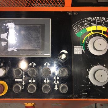 COSEN C-260 NC 260mm Horizontal Hydraulic Bandsaw. Manufactured 2013