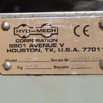 HYD-MECH H22 AHD 22" / 558mm Double Column Automatic Horizontal Bandsaw. Manufactured 2000