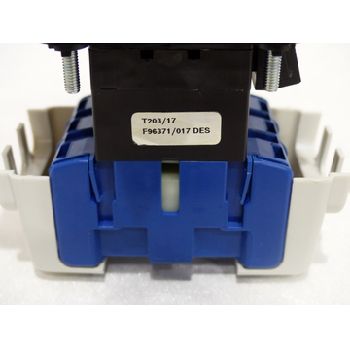 Kraus & amp; Naimer KG41B main switch, switch color in red