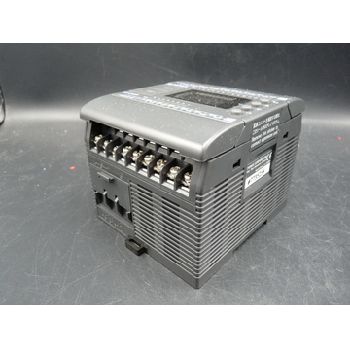 Keyence KV-24AR programmable controller