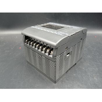 Keyence KV-24AR programmable controller