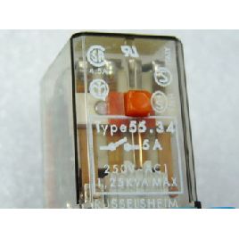 Finder Tipo de relé de acoplamiento industrial 55.34 con casquillo coincidente 94.44.1
