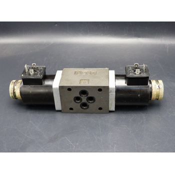 Nachi SA-G01-C6-C1-11 Solenoid control valve