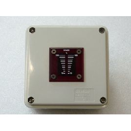 Gewiss GW 44 204 Housing with display "Power Housing according to IP 56 with rear connection in the middle Dimensions 100 x 100 x 55 mm