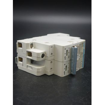 Hager xN 325 D1 25A 400V circuit breaker & gt; unused! & Lt;