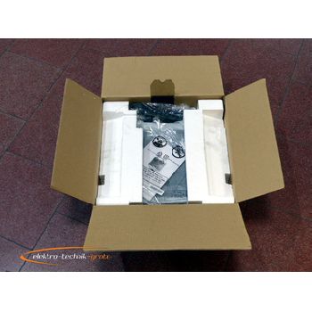 HP GS917AT LCD Monitor 17-inch - unused! -