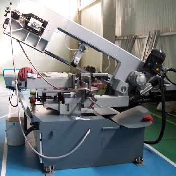 Semi-automatic electro-hydraulic sawing machine Shark 452-1 SXI EVO