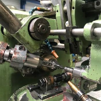 Gear hobbing machine - horizontal KOEPFER 136