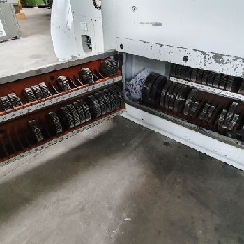 Gear hobbing machine - horizontal PFAUTER P 160 H II