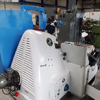 Gear hobbing machine - horizontal PFAUTER P 160 H II