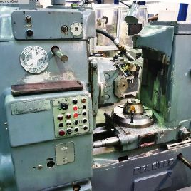 Gear Hobbing Machine - Vertical PFAUTER P 400