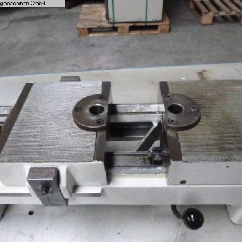 Gear testing machine MAHR 679